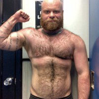 Zack Acland enjoys hairy anal sex with Chris Wydeman