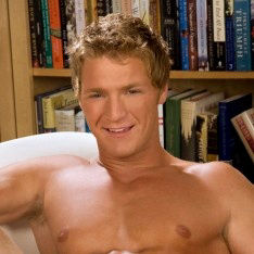 Blond hunks Gavin Waters and Phillip Aubrey anal breed hard